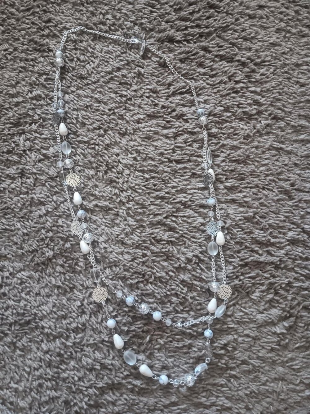 Statement necklace